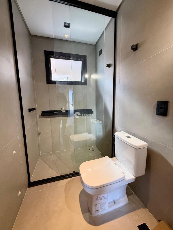 Casa de Condomínio à venda no Tomazetti: 