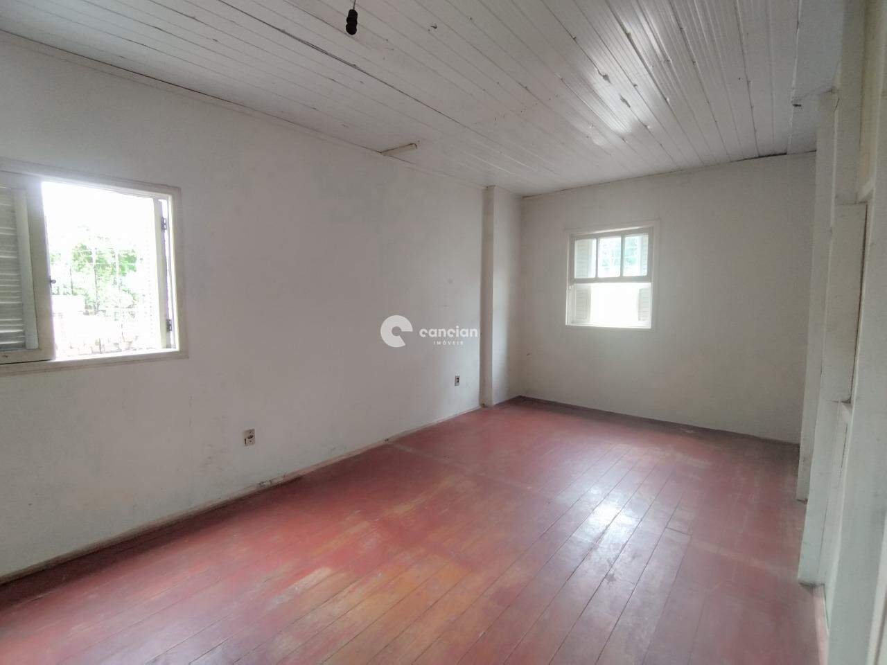 Casa para aluguel no Nossa Senhora das Dores: 