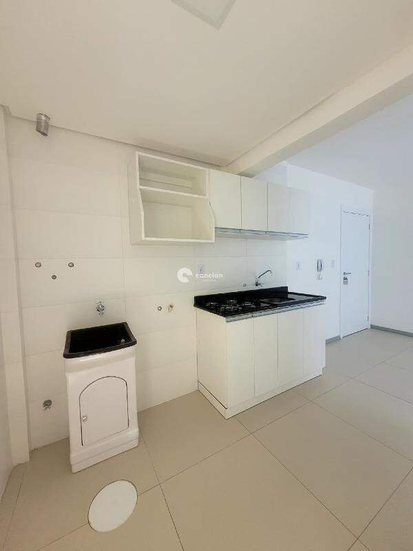 Apartamento para aluguel no Camobi: 