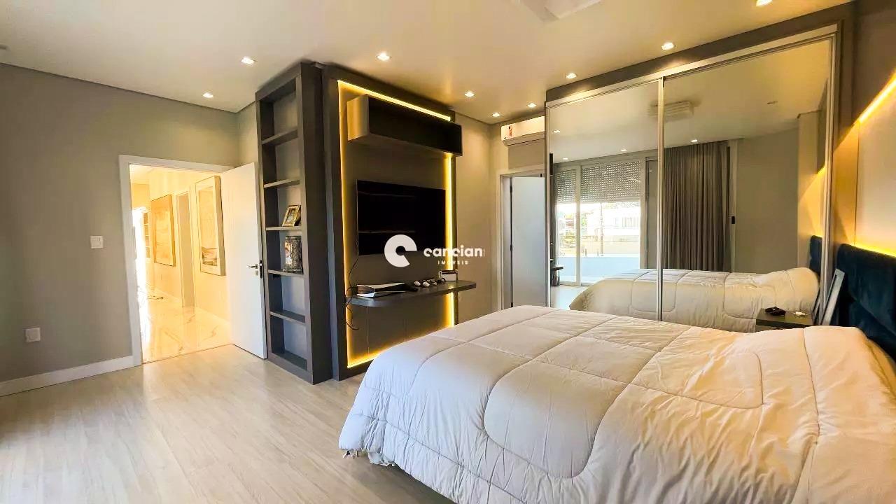 Casa de Condomínio à venda no Camobi: 