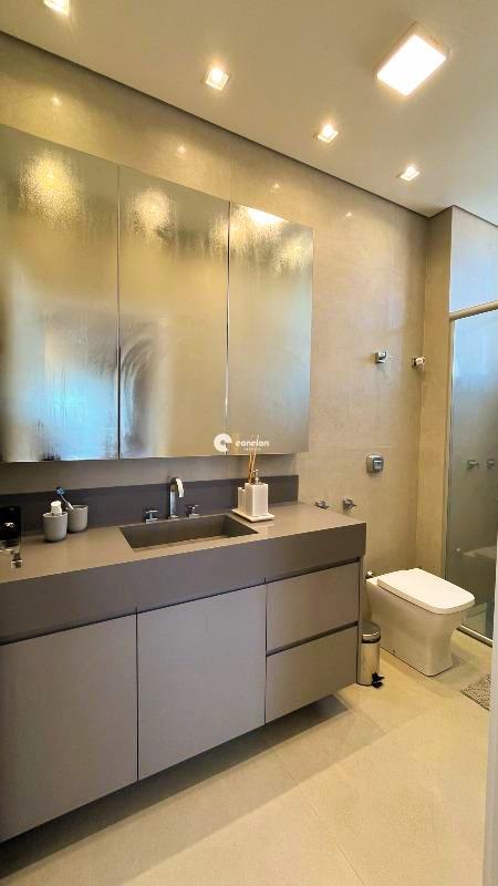 Casa de Condomínio à venda no Camobi: 