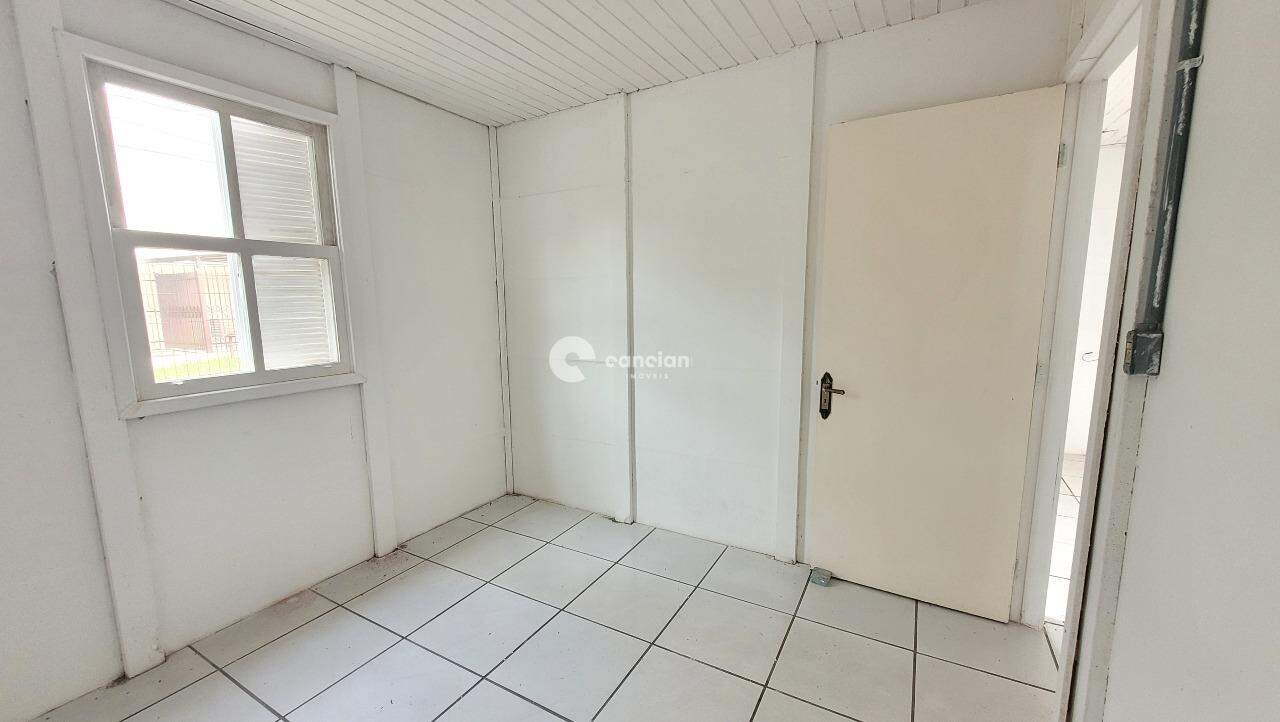 Casa para aluguel no Camobi: 
