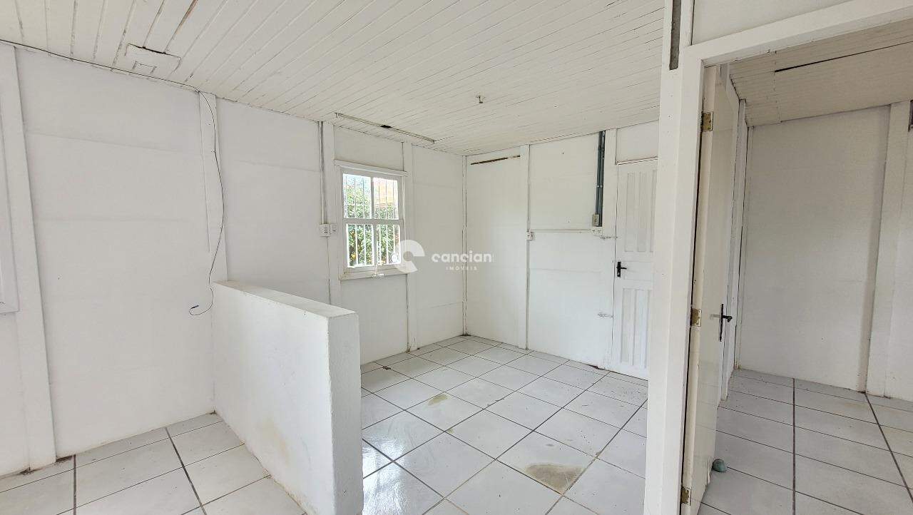 Casa para aluguel no Camobi: 