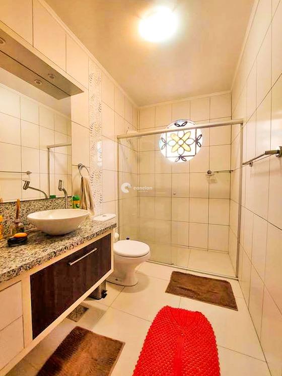 Casa à venda no Nonoai: 