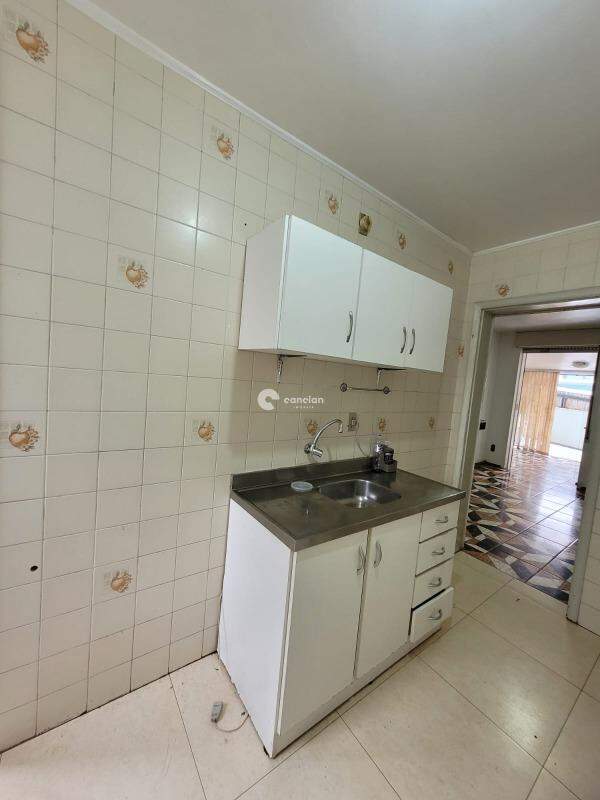 Apartamento para aluguel no Menino Jesus: 