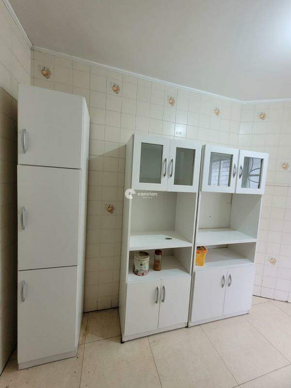 Apartamento para aluguel no Menino Jesus: 