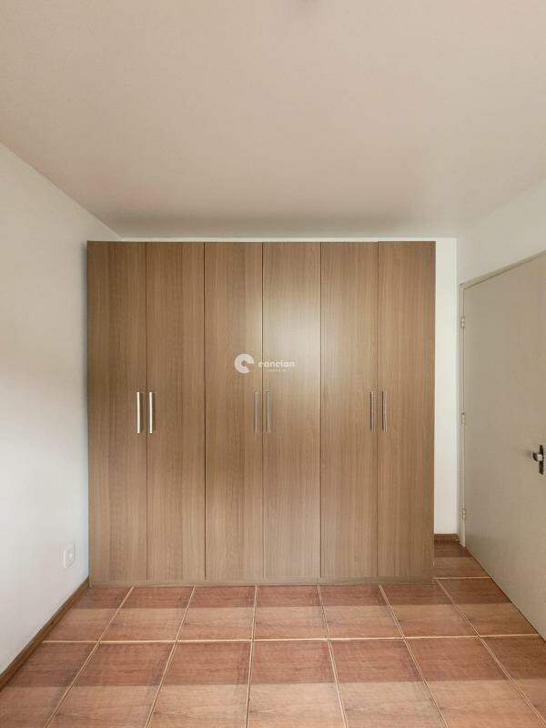 Apartamento para aluguel no Menino Jesus: 
