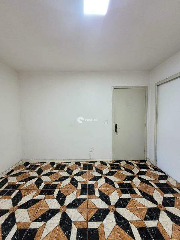 Apartamento para aluguel no Menino Jesus: 