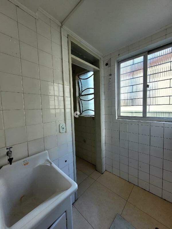 Apartamento para aluguel no Menino Jesus: 