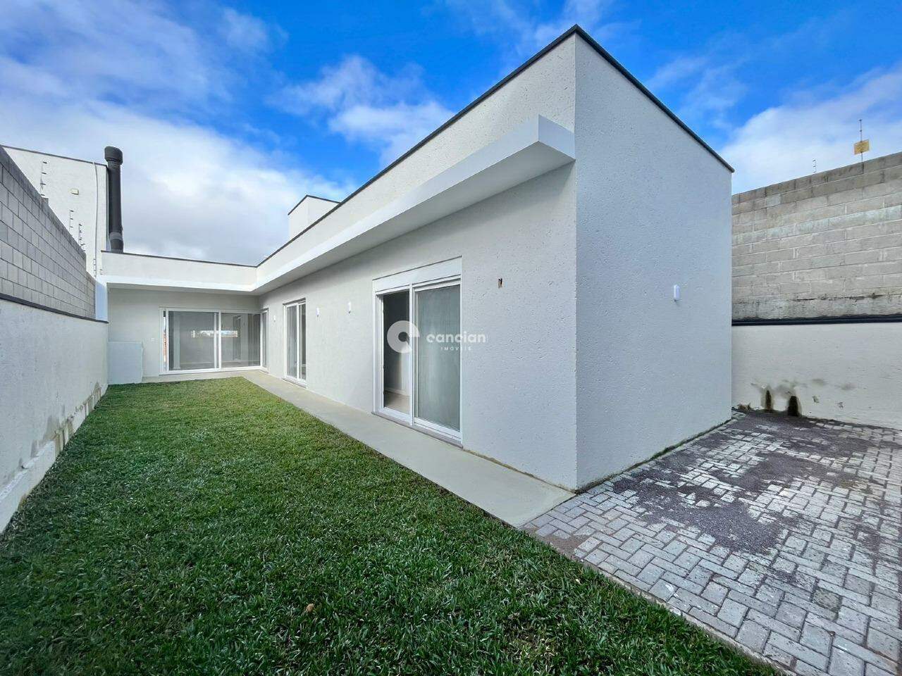 Casa para aluguel no São José: 