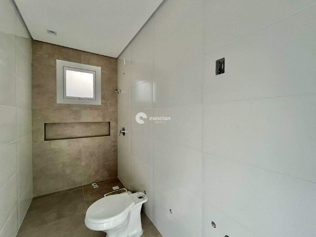 Casa para aluguel no São José: 