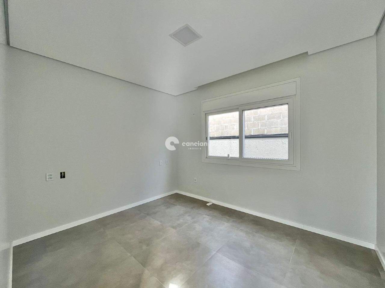 Casa para aluguel no São José: 