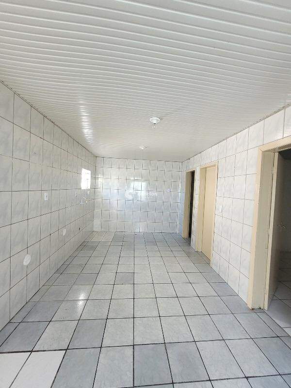 Casa para aluguel no Tancredo Neves: 