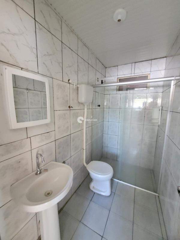 Casa para aluguel no Tancredo Neves: 