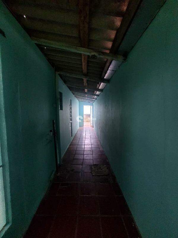 Casa para aluguel no Tancredo Neves: