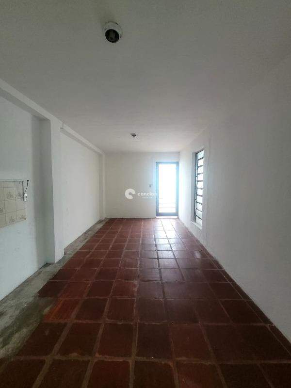 Casa para aluguel no Tancredo Neves: