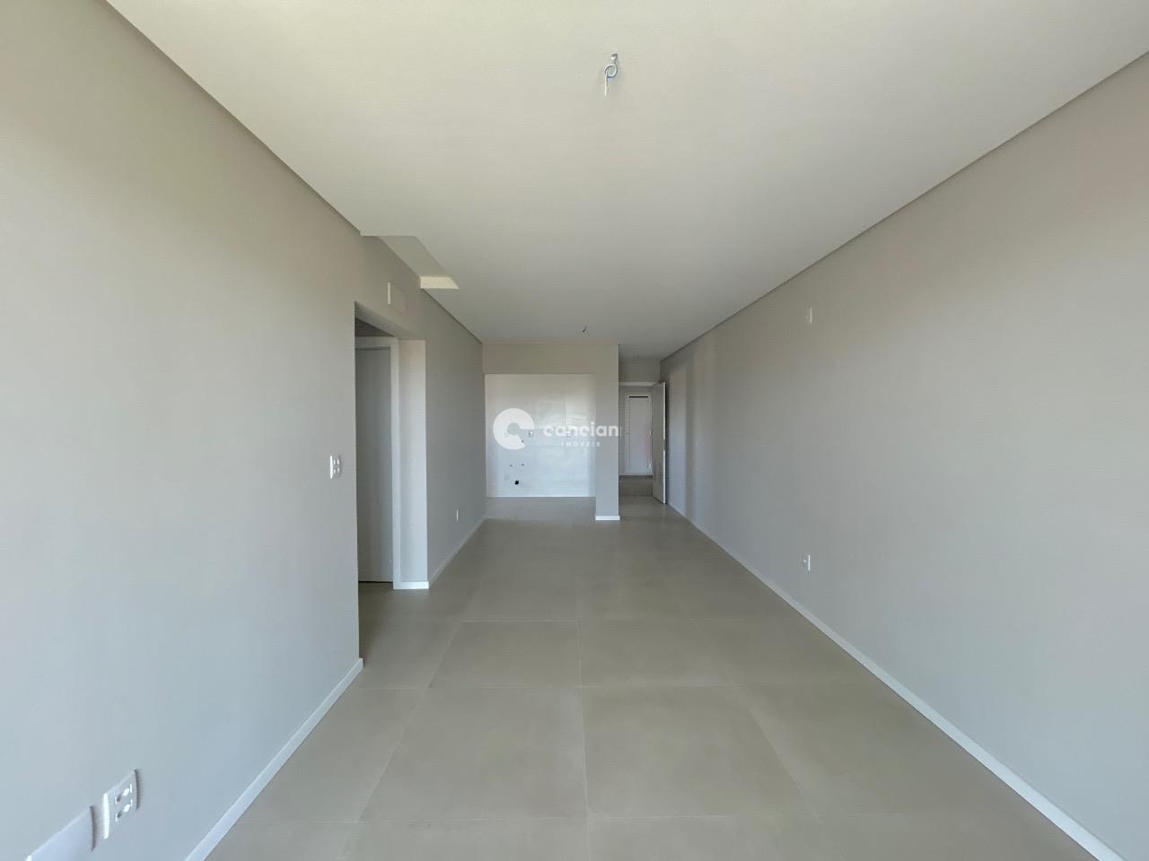 Apartamento à venda no Camobi: 