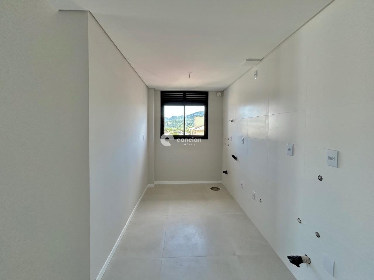 Apartamento à venda no Camobi: 