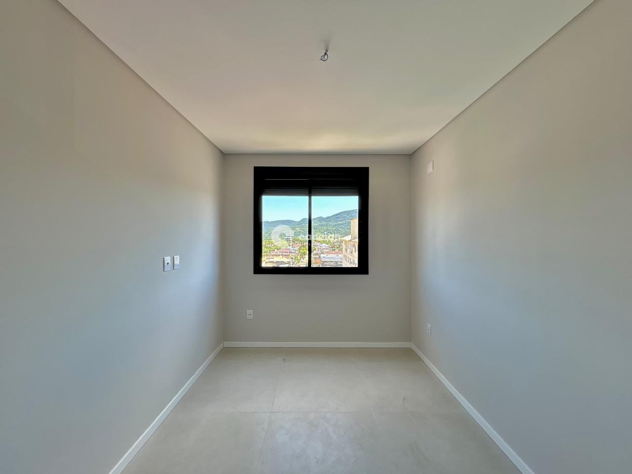 Apartamento à venda no Camobi: 