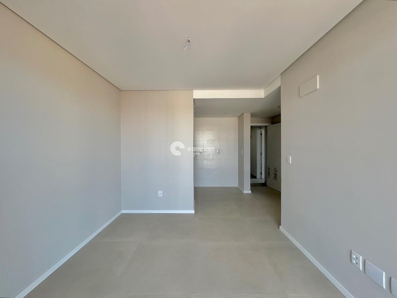 Apartamento à venda no Camobi: 