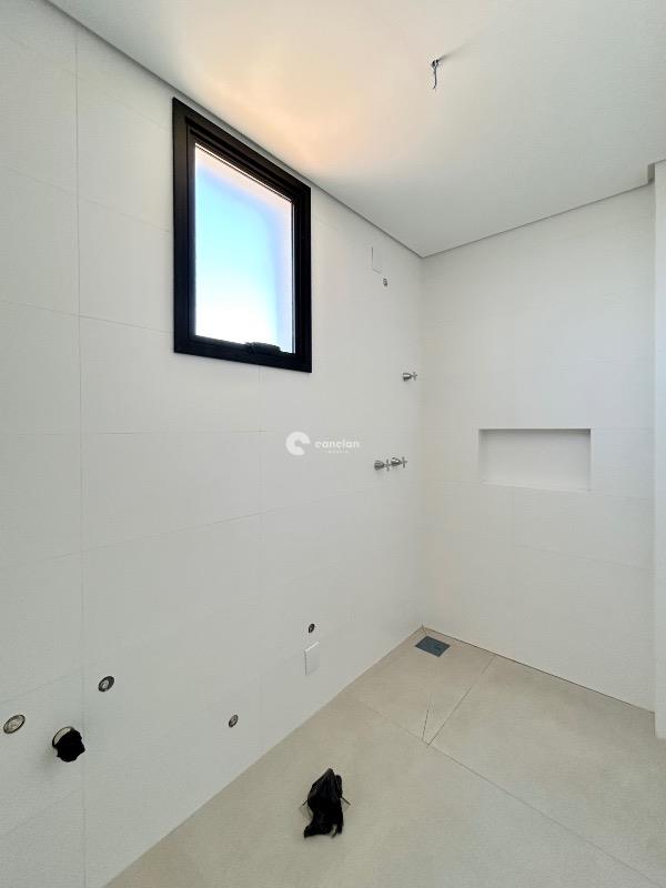 Apartamento à venda no Camobi: 