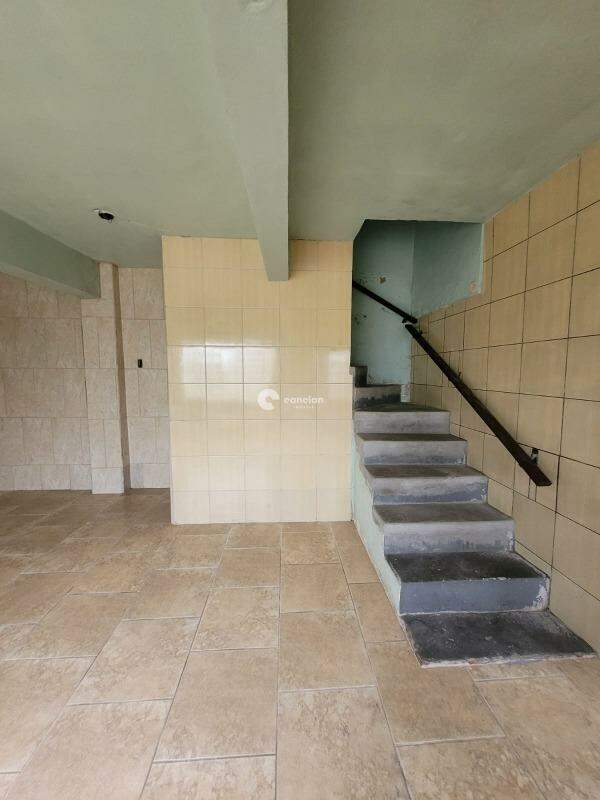 Casa para aluguel no Centro: 