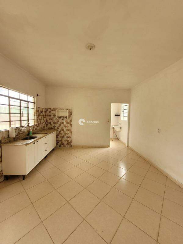 Casa para aluguel no Pinheiro Machado: