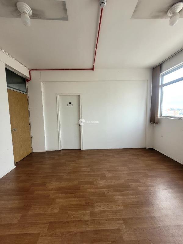 Sala Comercial para aluguel no Centro: 