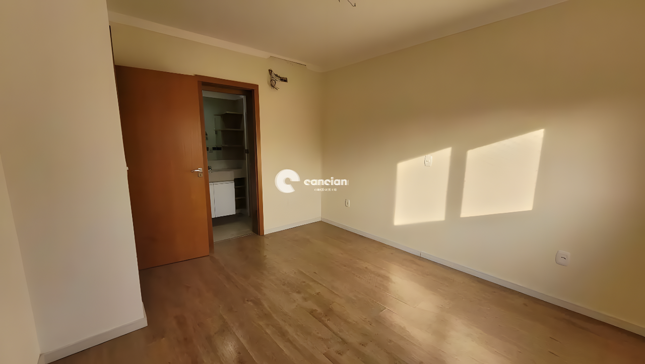 Apartamento à venda no Menino Jesus: 