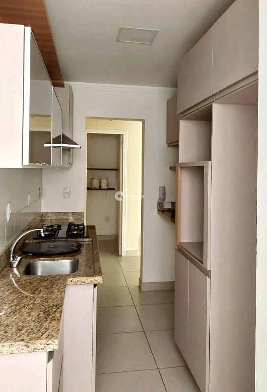 Apartamento à venda no Menino Jesus: 