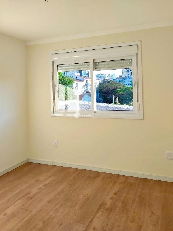 Apartamento à venda no Menino Jesus: 