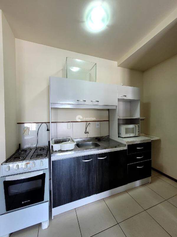 Apartamento para aluguel no Centro: 