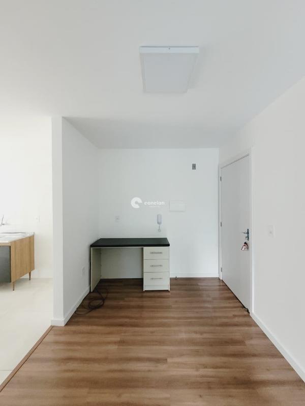 Apartamento para aluguel no Camobi: 