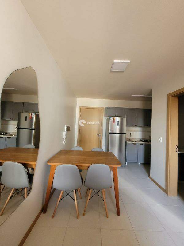 Apartamento para aluguel no Centro: 