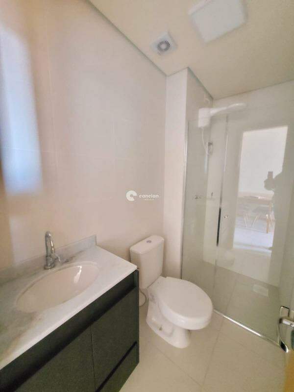 Apartamento para aluguel no Centro: 