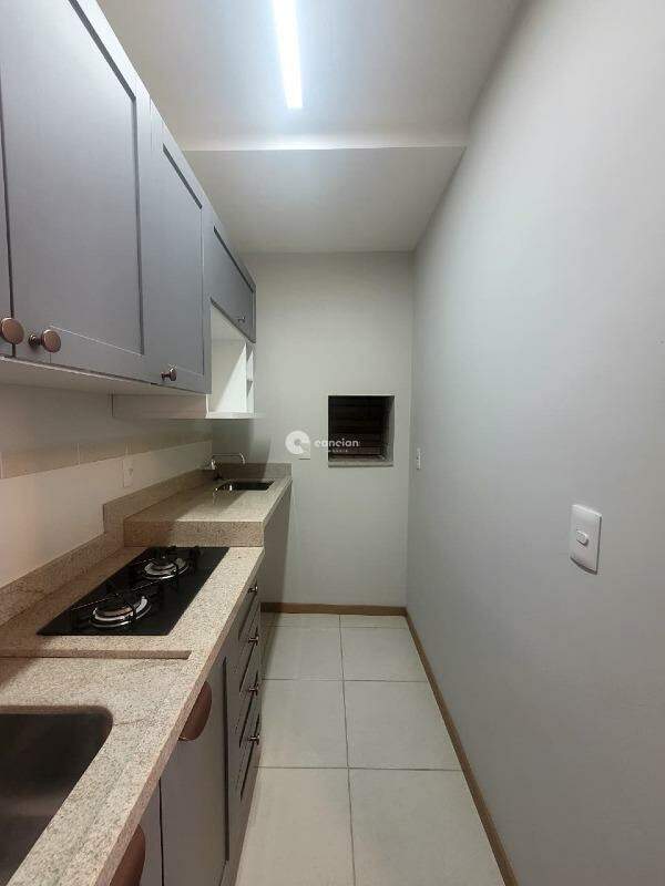 Apartamento para aluguel no Centro: 
