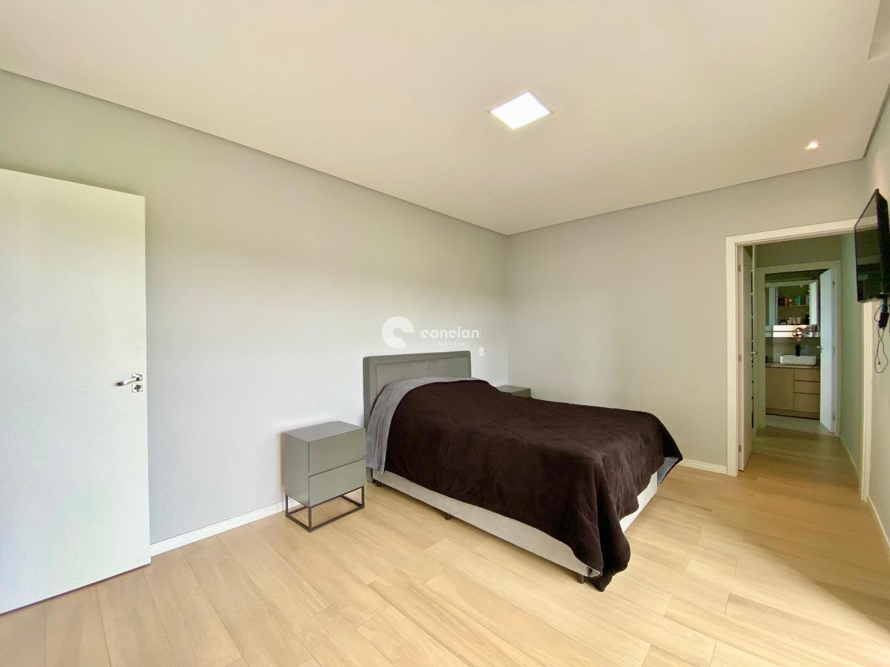 Casa de Condomínio à venda no Camobi: 