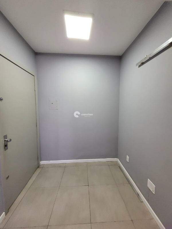 Sala Comercial para aluguel no Centro: 