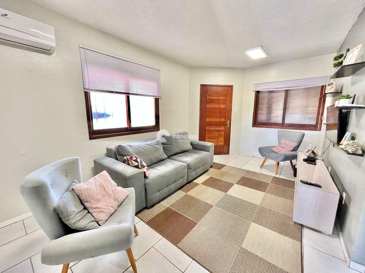 Casa para aluguel no Tomazetti: 