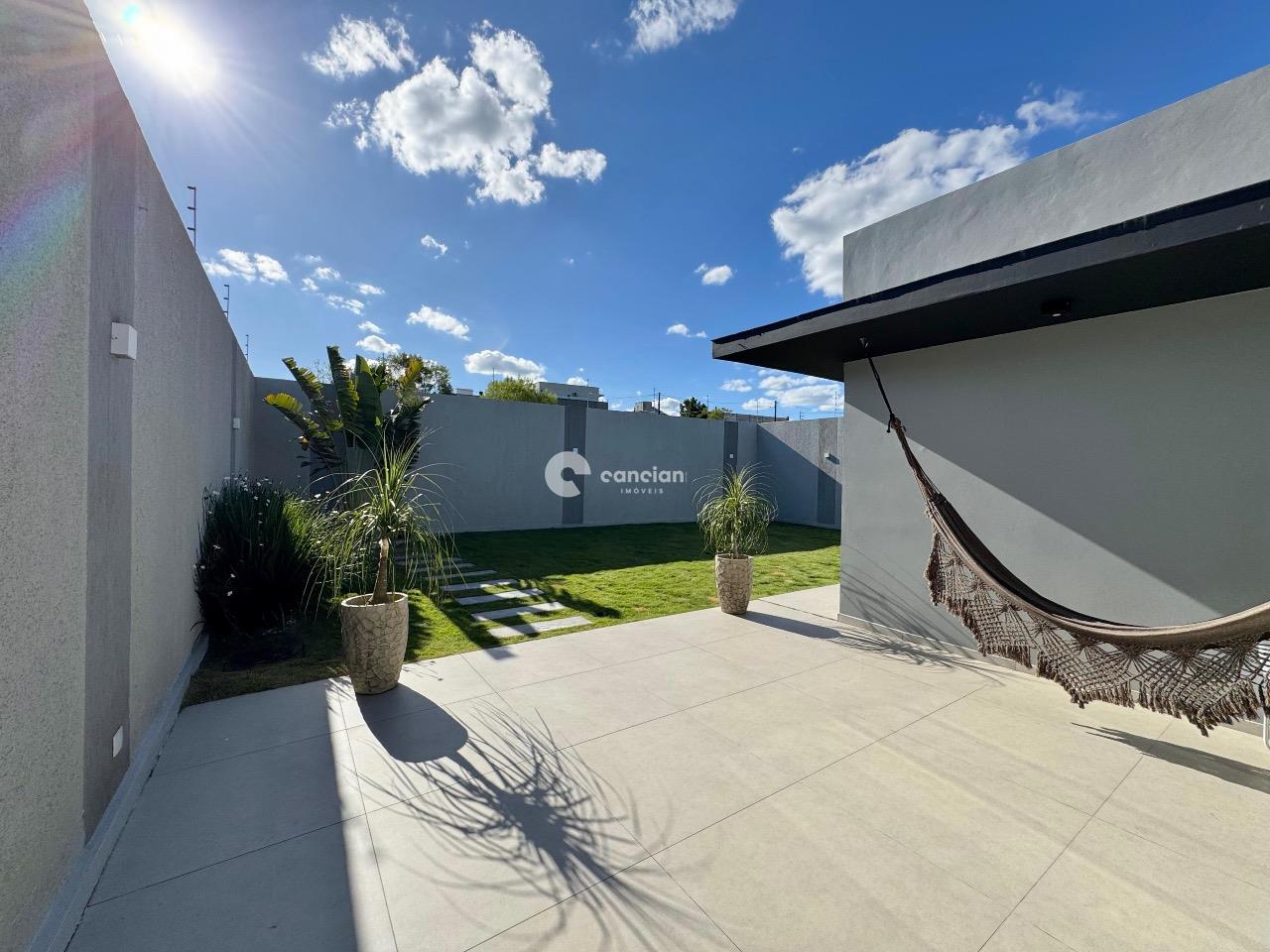 Casa à venda no Camobi: 