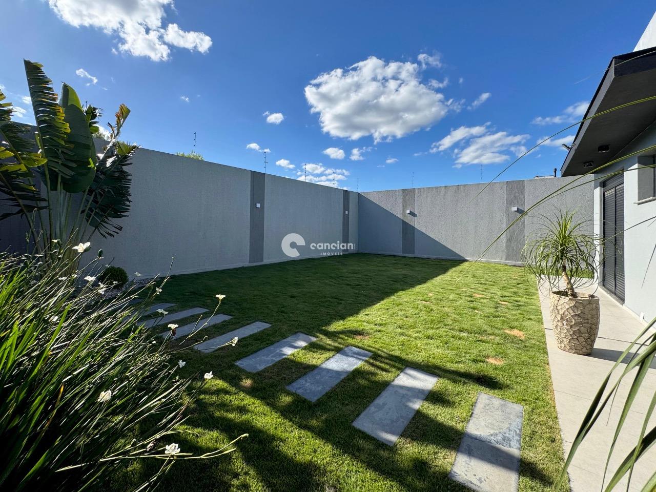 Casa à venda no Camobi: 