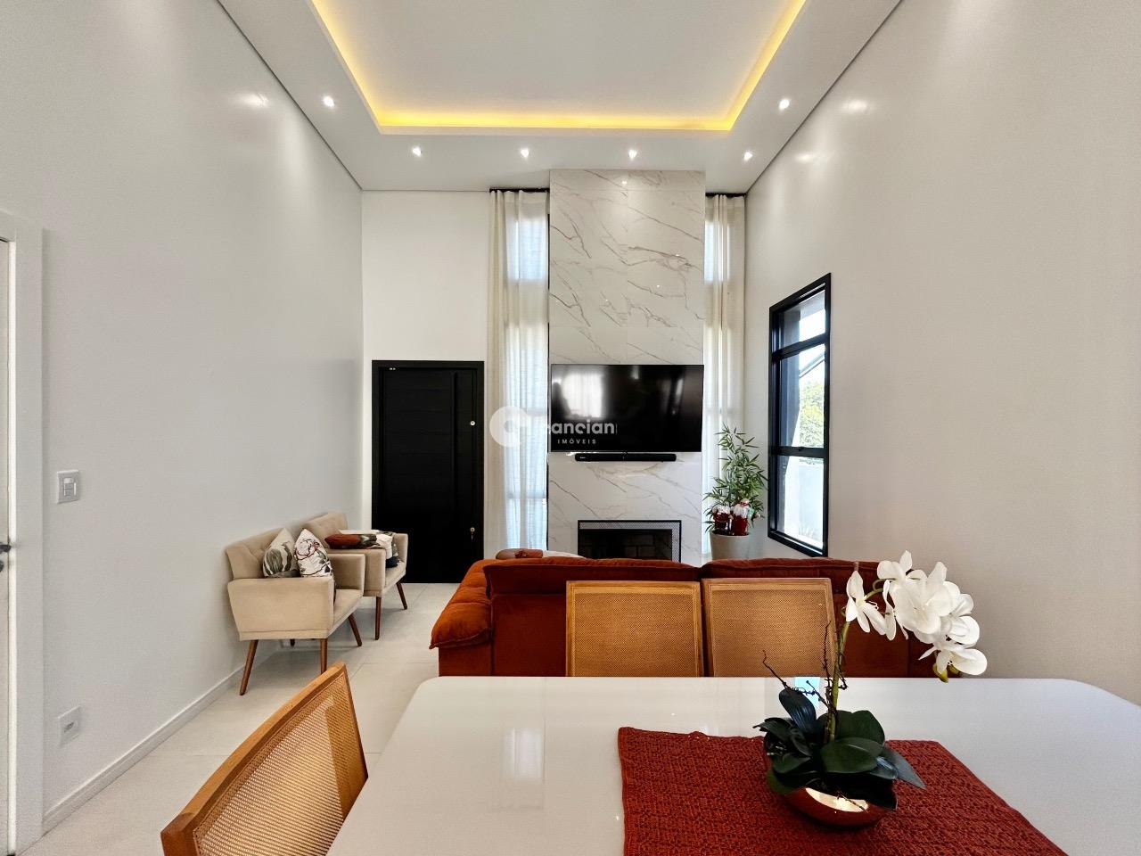 Casa à venda no Camobi: 