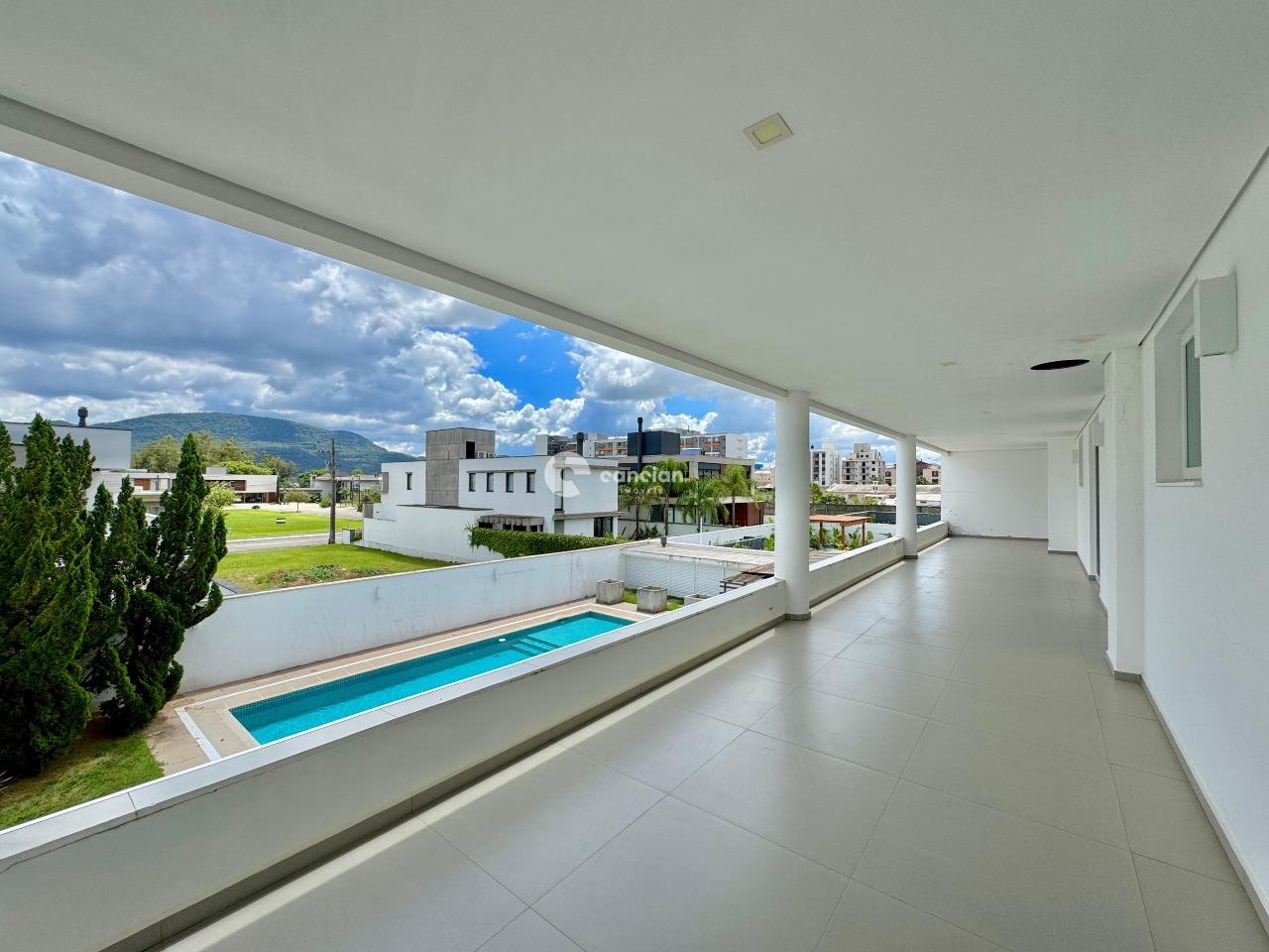 Casa de Condomínio à venda no Camobi: 