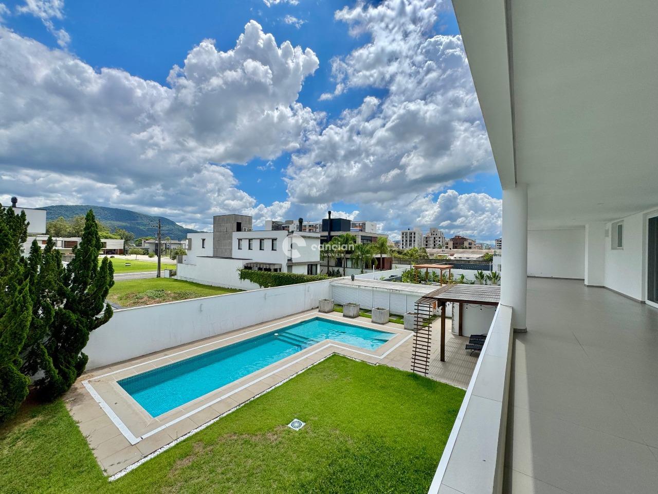 Casa de Condomínio à venda no Camobi: 