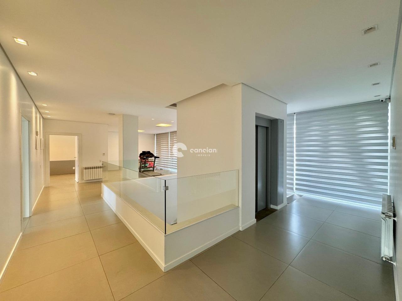 Casa de Condomínio à venda no Camobi: 