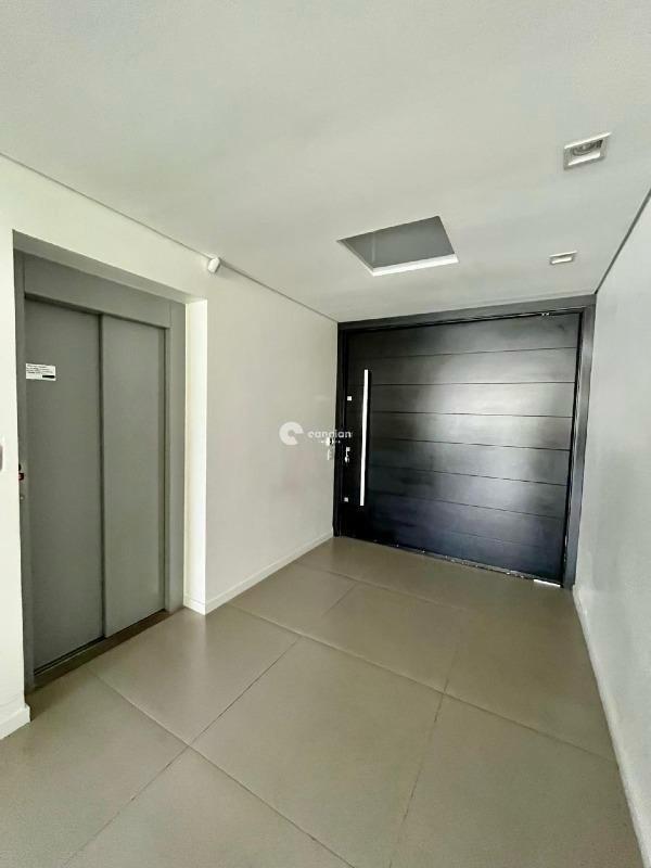 Casa de Condomínio à venda no Camobi: 