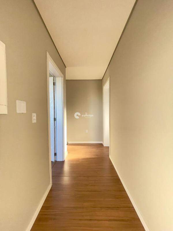 Casa de Condomínio à venda no Camobi: 