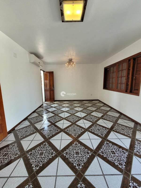 Casa para aluguel no Pé de Plátano: 