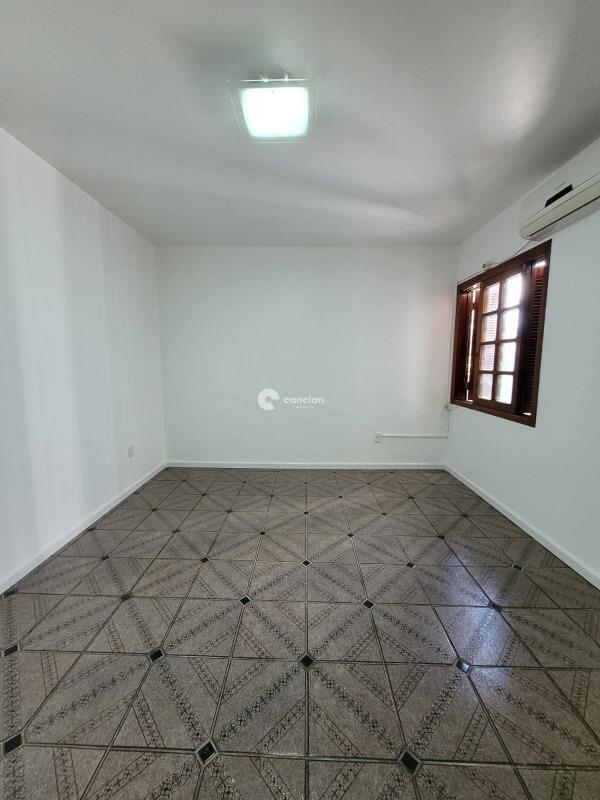 Casa para aluguel no Pé de Plátano: 