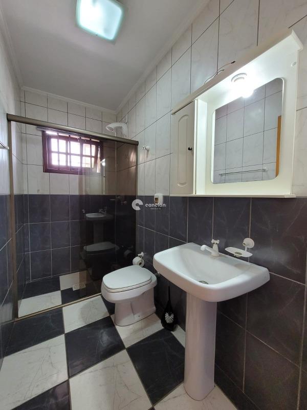 Casa para aluguel no Pé de Plátano: 